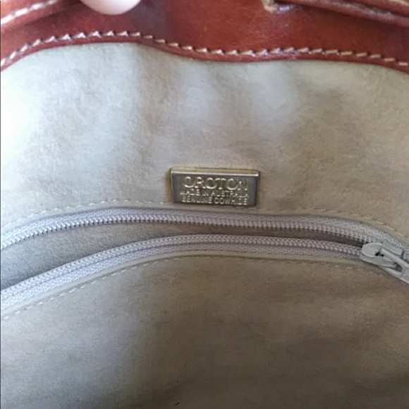 Oroton Authentic Australia Cowhide Bucket Bag - Picture 6 of 8